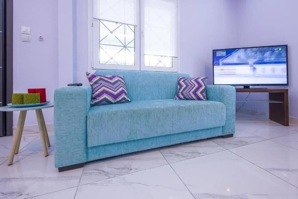 Modern Fully-Equipped House, 5 Min Walk From Metro Villa Athene Buitenkant foto